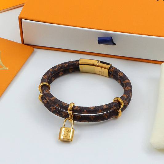 LEM324 Hot Sale Fashion Titanium Steel Bracelets and Leather Belts Wide Bracelet&bangle for Woman Size Jewelry Gift