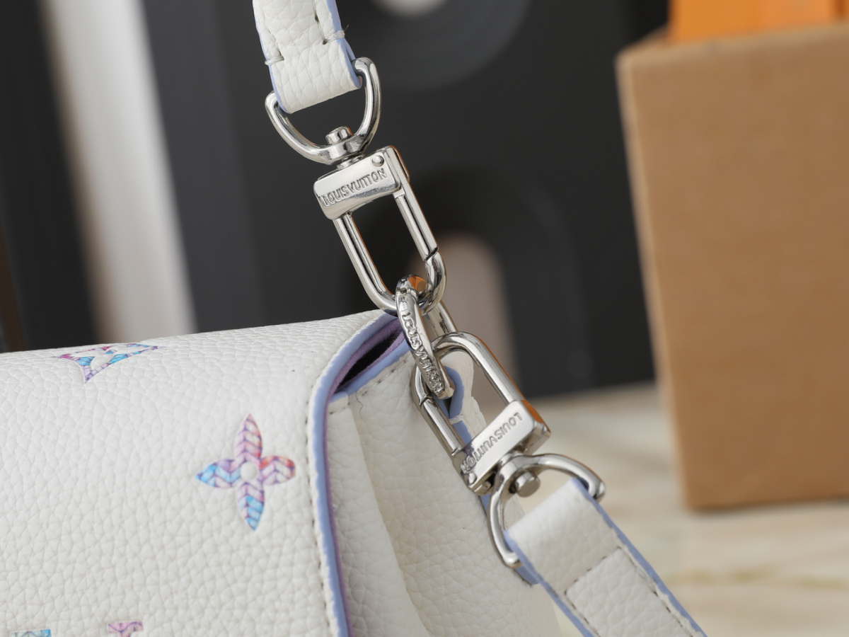 LEM622 New arrive fashion black white brown bag for woman hands bag beautiful gift to choose gift 25 x 15 x 5 cm