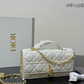 CEM275 The new fashionable diamond-patterned chain bag for ladies is highly fashionable and versatile It is an exquisite gift and an excellent choice for giving as a present 21x12cm