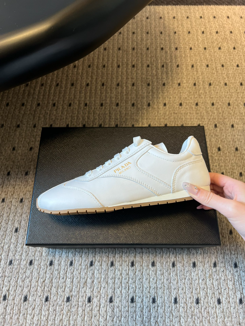 PEM06  New multi-color selection of casual shoes Lightweight and versatile suitable for both work and sports High-quality