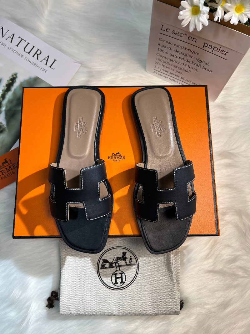 HEM97 New arrive fashion white black color shose for woman Slippers, sandals beautiful gift to choose