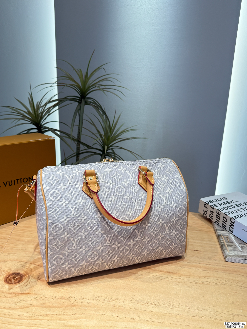 LEM483 New arrive fashion silver-gray bag for woman hands bag beautiful gift to choose gift 30×21×17cm