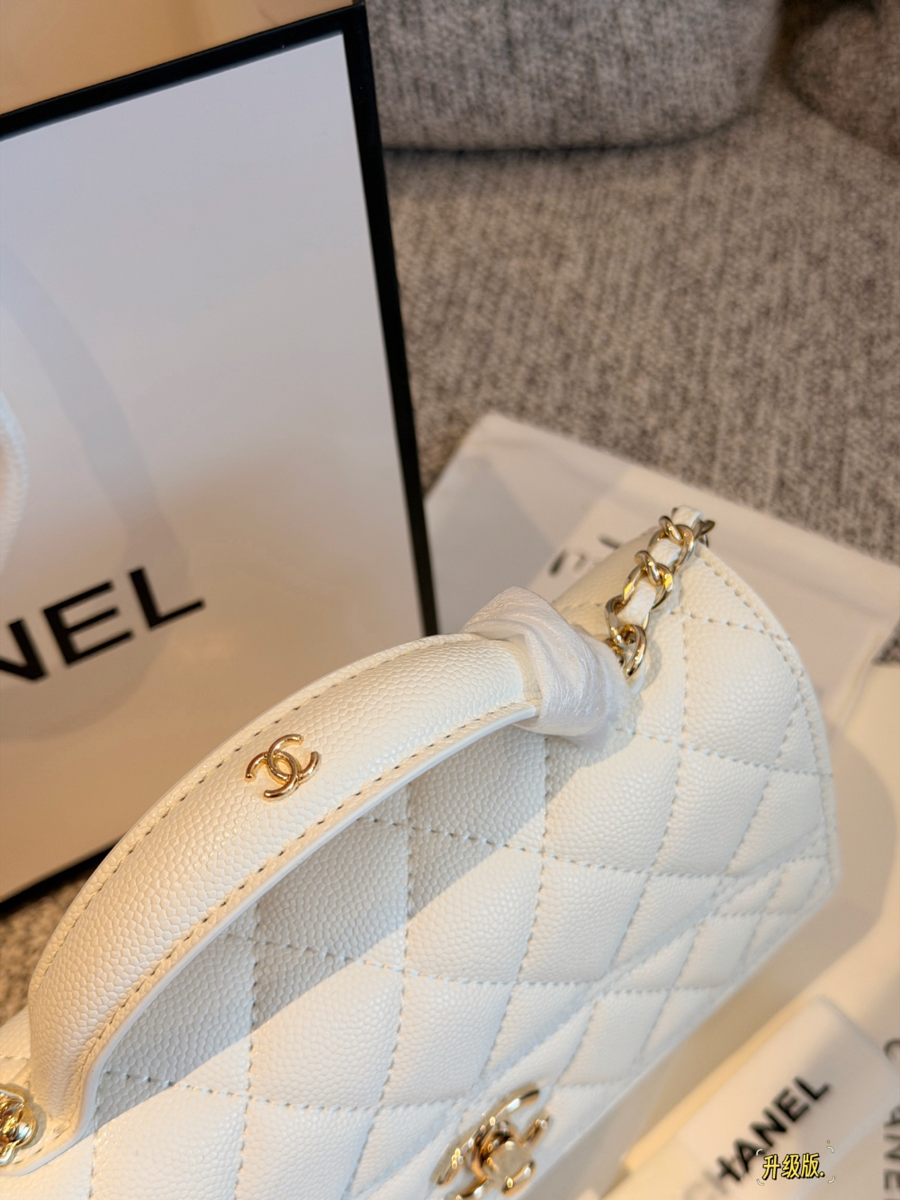 CEM305 New arrive fashion black white bag for woman hands bag beautiful gift to choose gift 21*15.5cm