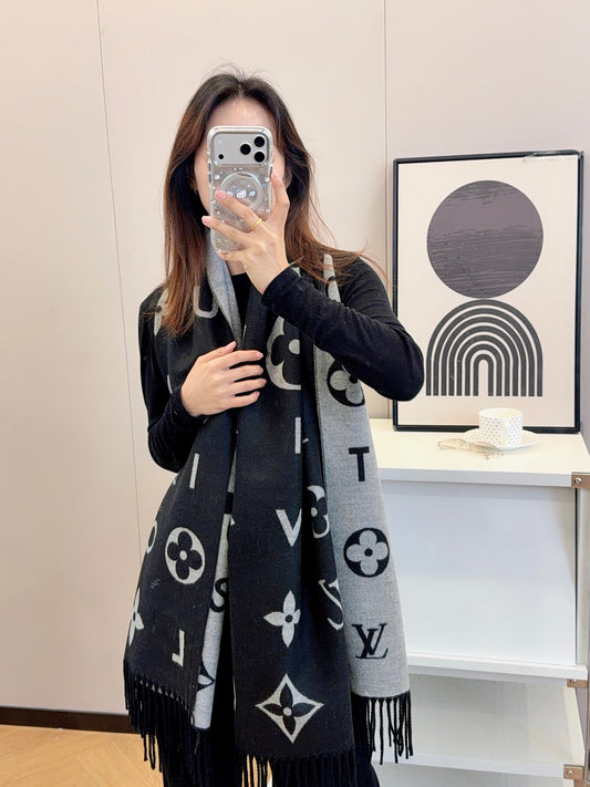 LEM329 new arrive Hot sale  black red gray color fashion beautiful scarf for woman men  gift to choose 65*180cm size