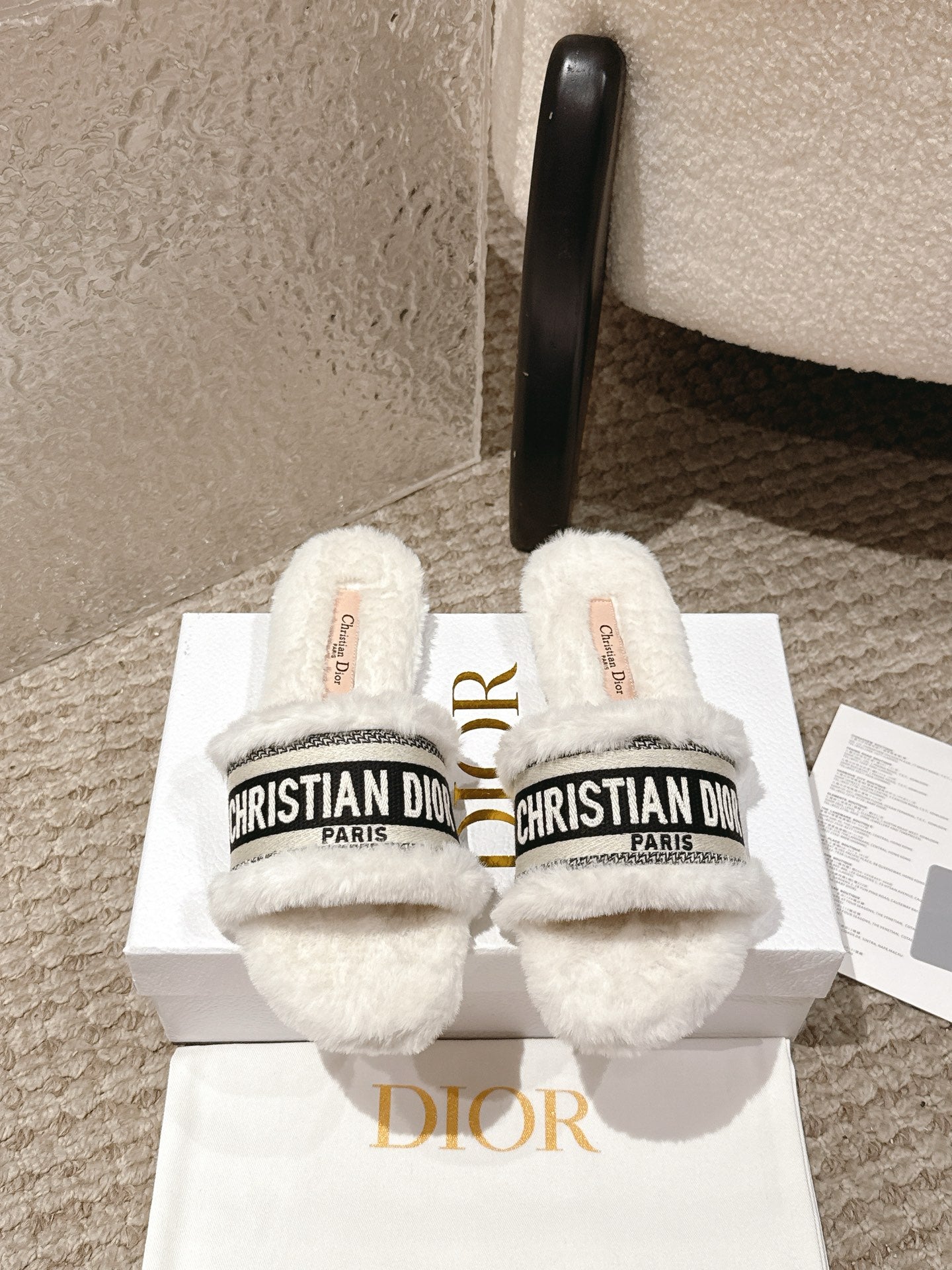 DEM236 fashion 3 color  shose for woman black and white and pink color  beautiful gift to choose