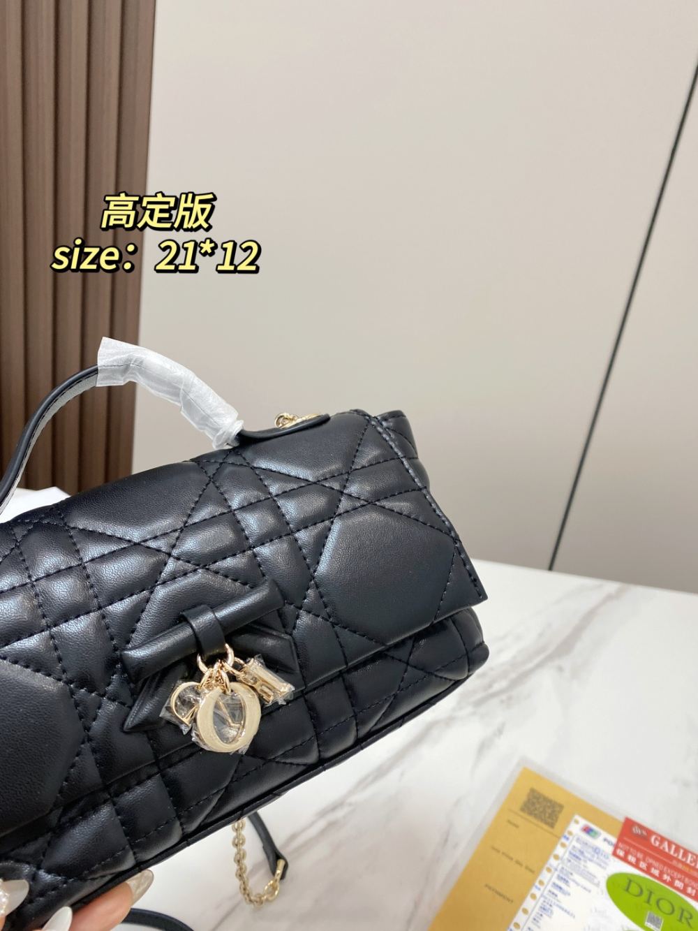 DEM361 New arrive fashion black white  red blue khaki  pink yellow color bag for woman beautiful gift to choose size 21*12cm