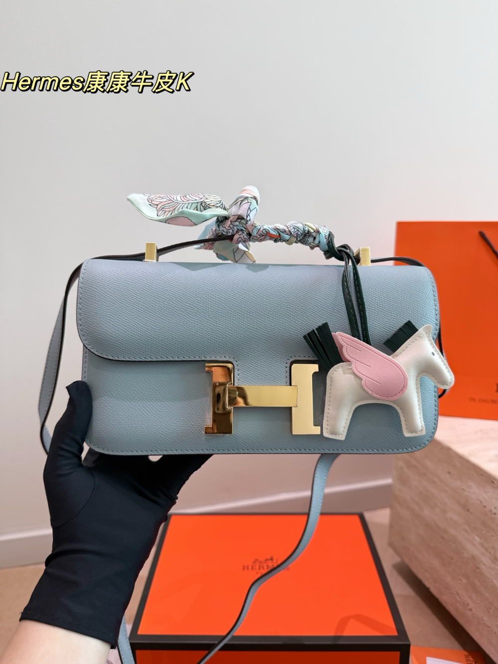 HEM109 New arrive fashion Black white brown blue green pink red khaki gray bag for woman hands bag beautiful gift to choose gift 27cm
