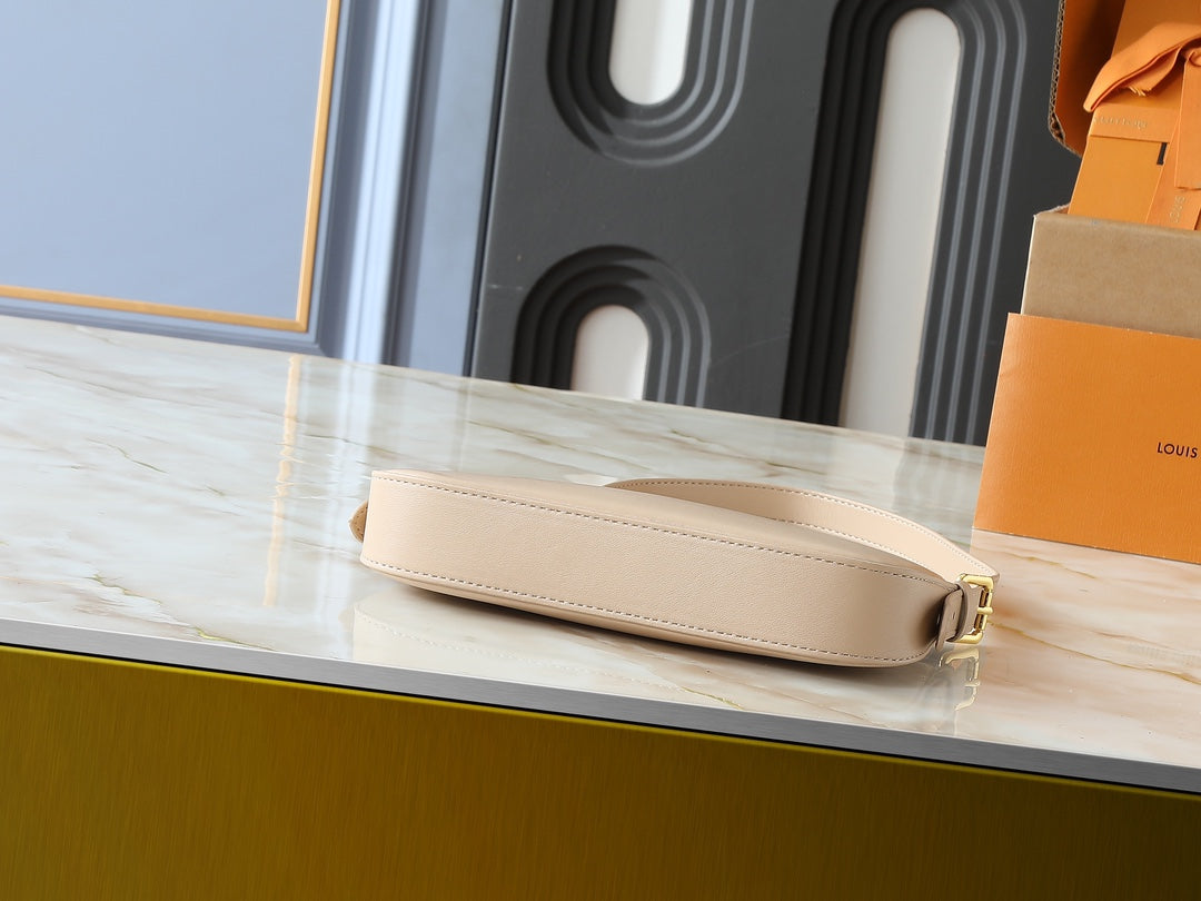 LEM300 Women Luxurys Designer Bag Crossbody Diane Baguette Classic Vintage Canvas Strap Flower Flap Embossed Letters Clutch Purse Shoulder Bags Tote Bag