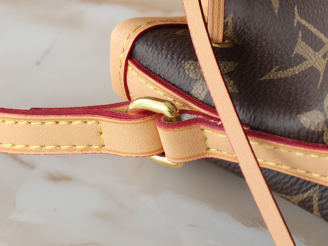 LEM247 13 x 16 x 10 cm Designer Bag Shoulder Bag Crossbody Bag Luxury Bag Purse Designer Temperament Fashion Clash Color Fashion Bag