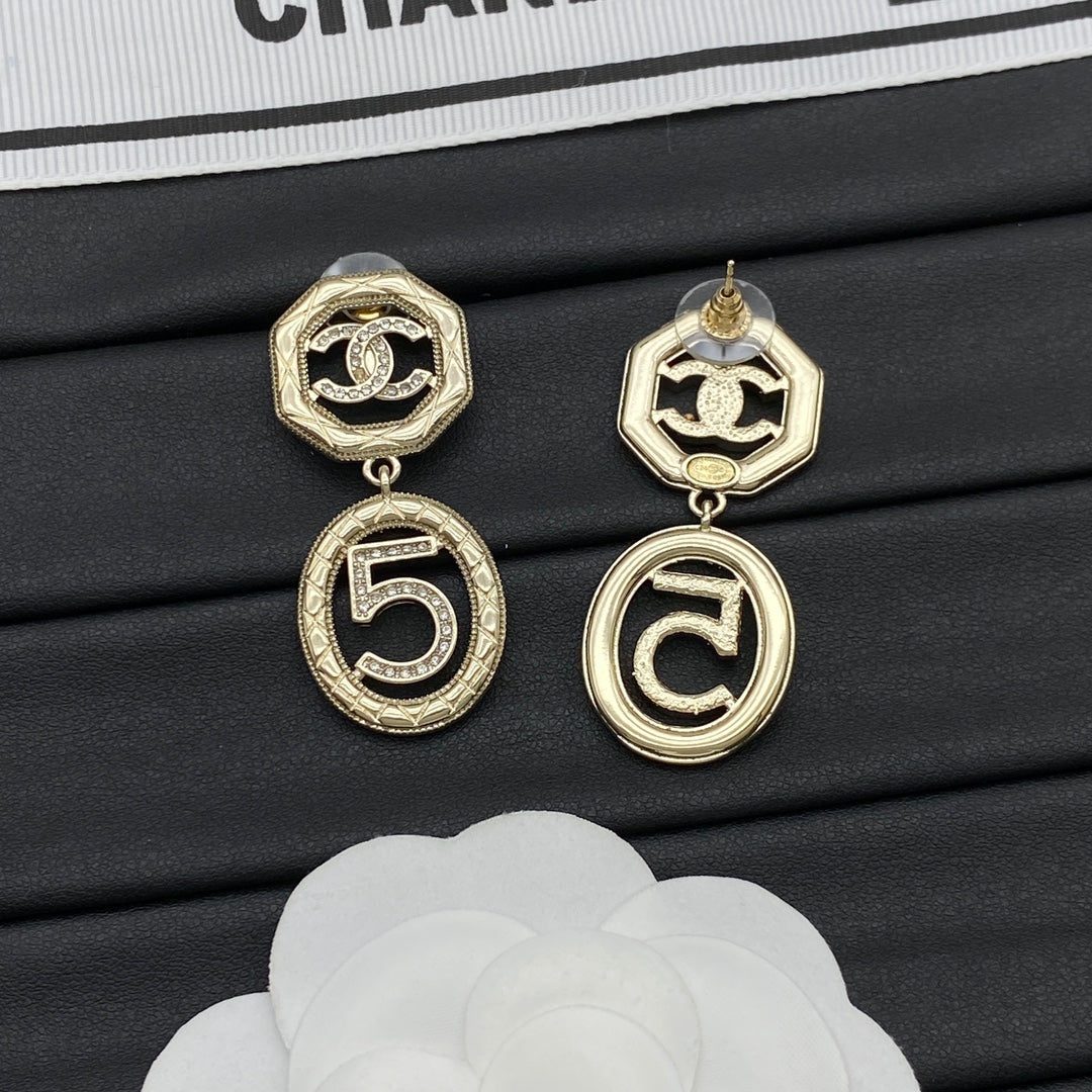 CEM210 New Arrive Fashion  Hot Sale  with Diamond Earring  for Woman Jewelry To Choose