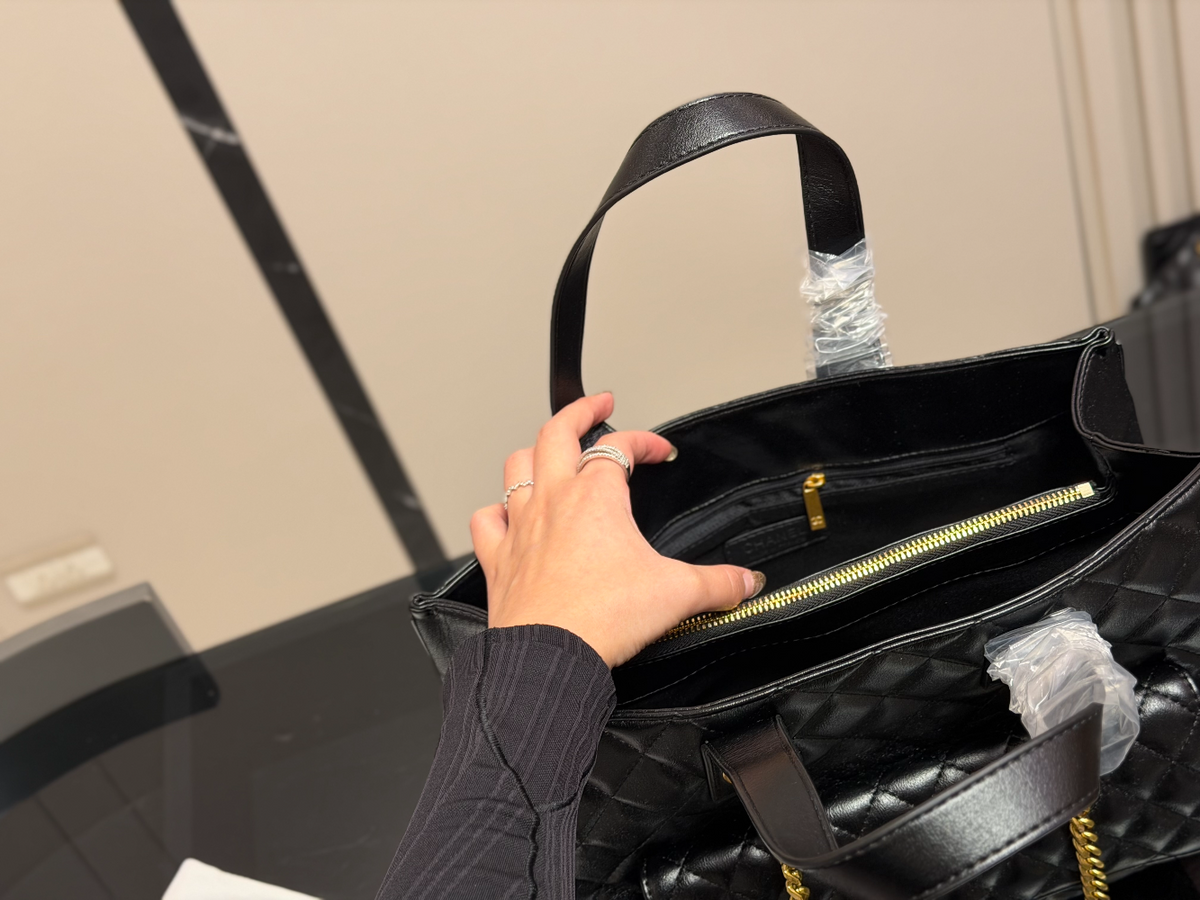CEM373 New arrive fashion black color bag for woman beautiful gift to choose 34*25cm