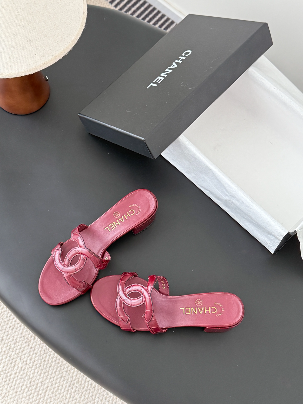 CEM312 New trendy slippers featuring a simple double-ring design are elegant and versatile perfect for summer and available in multiple colors