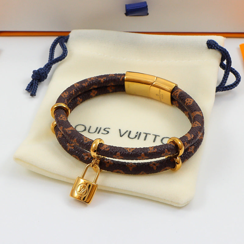 LEM324 Hot Sale Fashion Titanium Steel Bracelets and Leather Belts Wide Bracelet&bangle for Woman Size Jewelry Gift