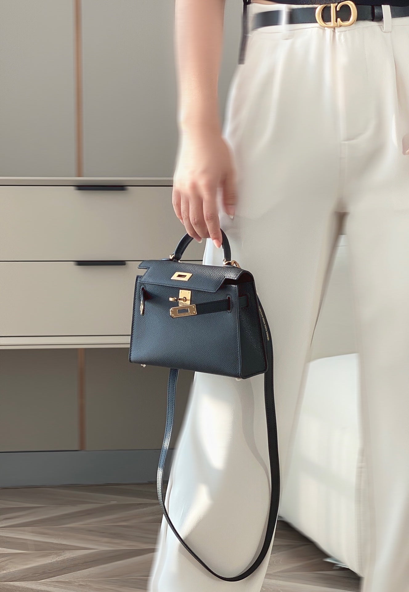 HEM91TOP Original Top-grade original single-layer leather New Genuine Leather Women's Crossbody Stewardess 19CM