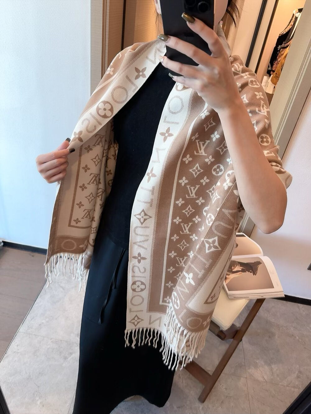 LEM285 New top Women Man Designer Scarf fashion brand 100% Cashmere Scarves For Winter Womens and mens Long Wraps Size 196*65CM gift