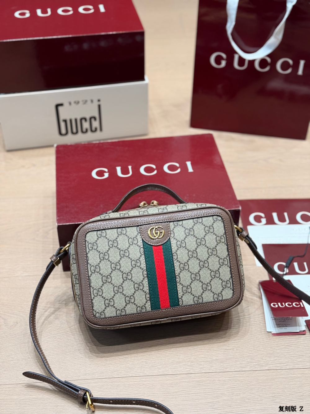 GEM153 Top Quality Fashion Travel Design Bag for Woman Beautiful Gift To Choose Gift