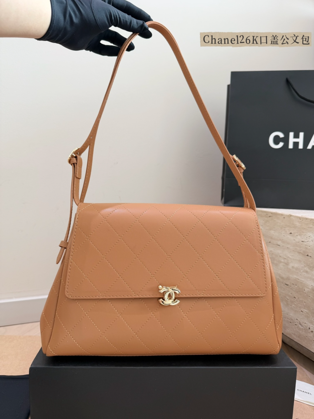 CEM491 New arrive fashion black red khaki green light caramel bag for woman hands bag beautiful gift to choose gift 31*19CM