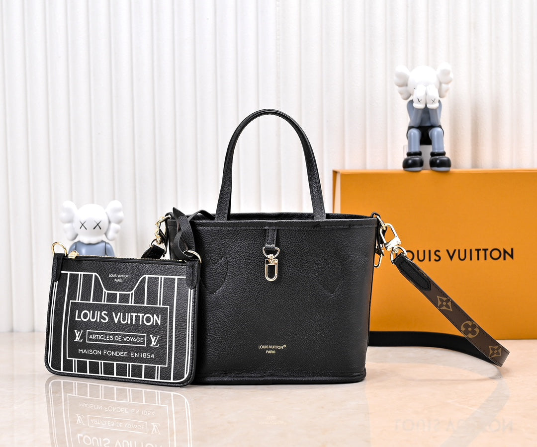 LEM368 New arrive fashion Travel design bag for woman beautiful gift to choose gift 24x14x9cm