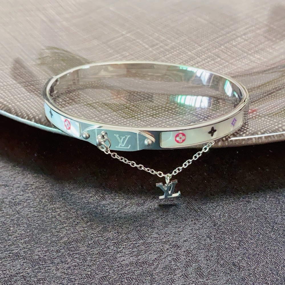 LEM399 New Fashion Open Flower Silver Color Bracelet Metal Letter Wristband Bracelet Couple Accessories for Woman