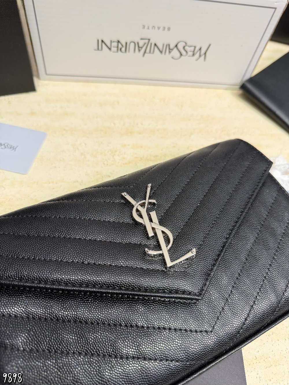 SEM12 New fashionable ladies handbag available in various colors with a wide range of gift options 22*14cm