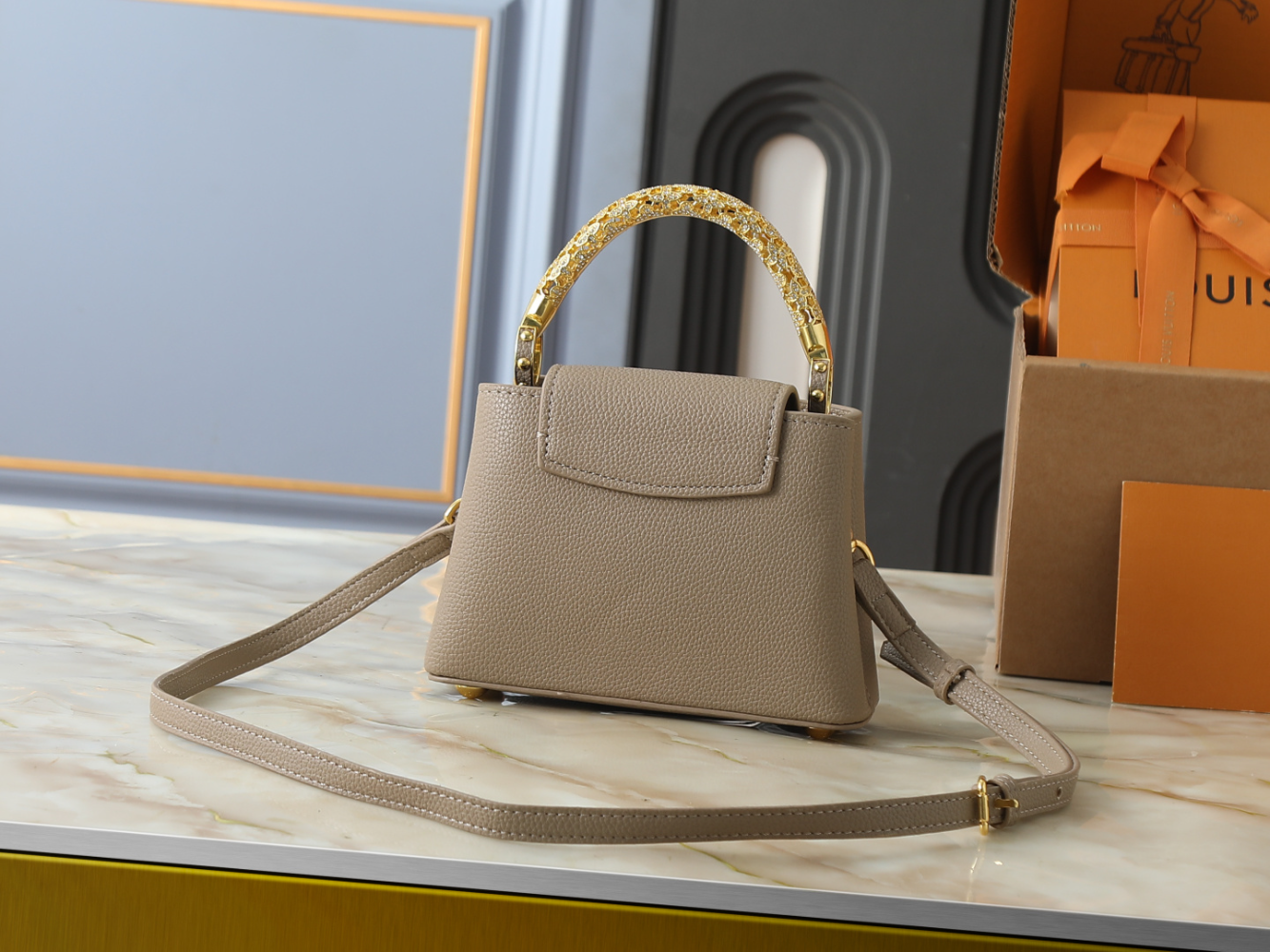 LEM460 New trendy lychee-pattern handbag Luxurious diamond-handle bag for daily use with a single shoulder strap design 21 x 13.6 x 8cm