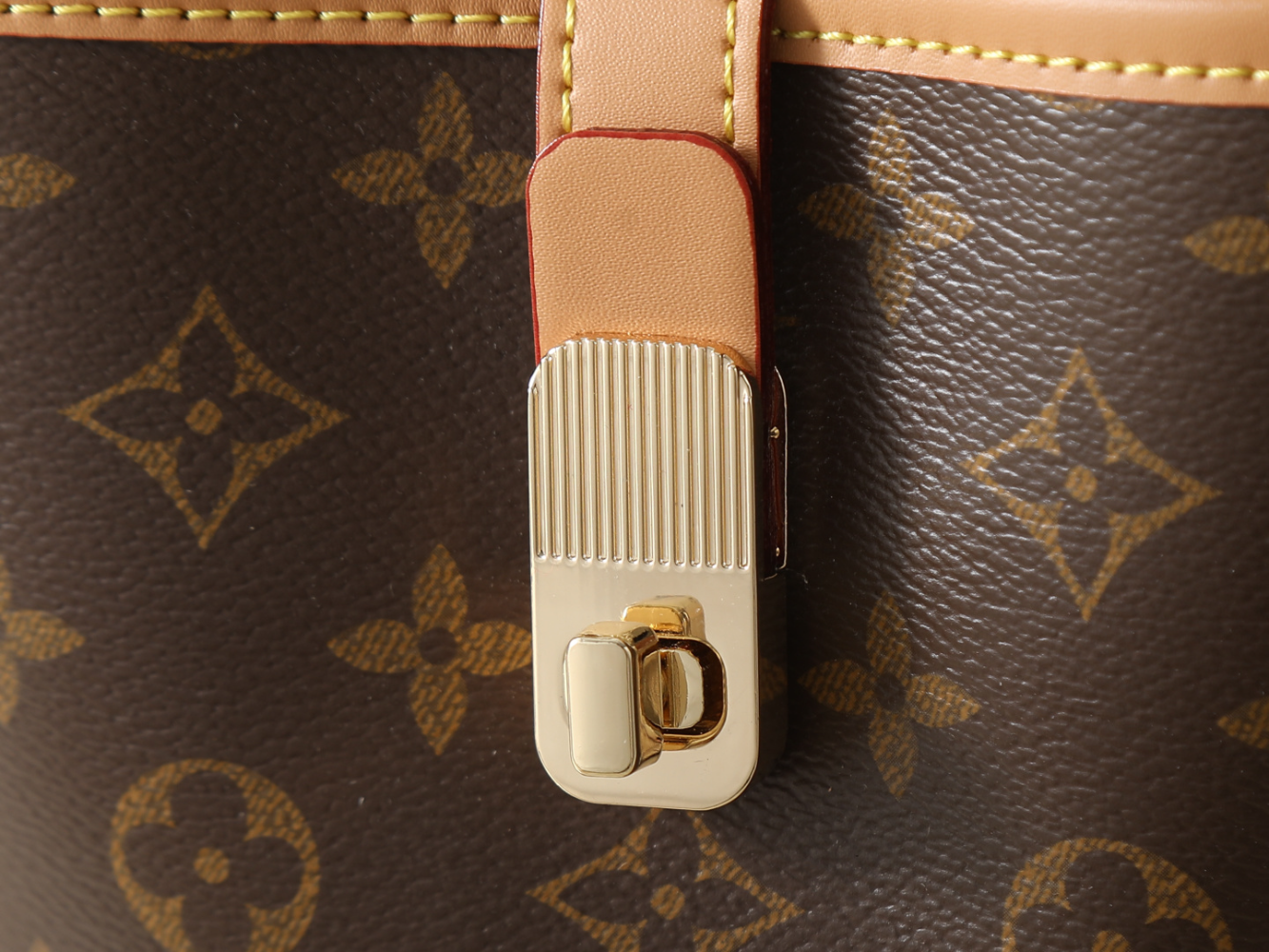 LEM439 New arrive fashion brown  bag for woman hands bag beautiful gift to choose gift 2 size