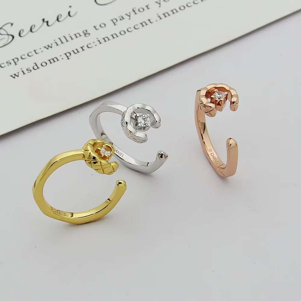 CEM273 The new diamond-patterned ash stone open-ended ring is a luxurious and high-end fashion and exquisite finger ring. It is a beautiful gift for women and can be given as a gift option