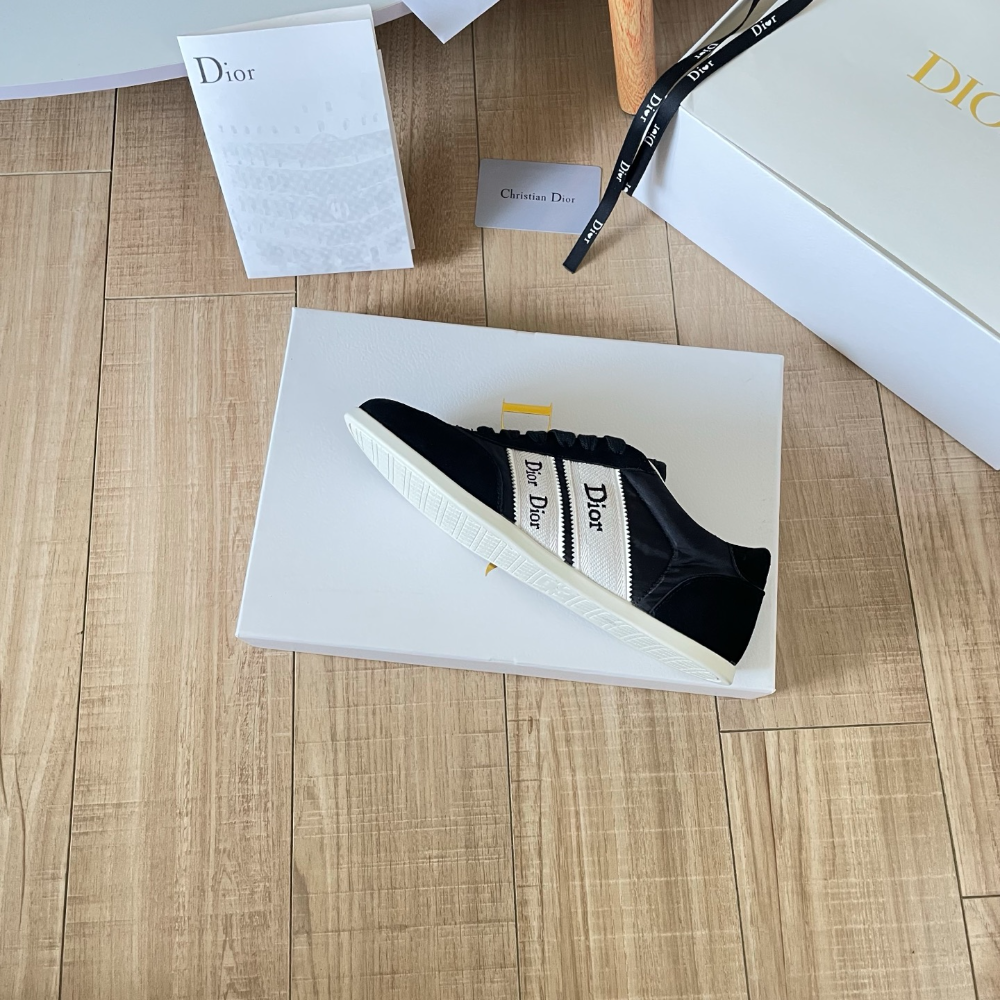 DEM365 New trendy black grey women's shoes men's shoes available in various colors excellent gift item