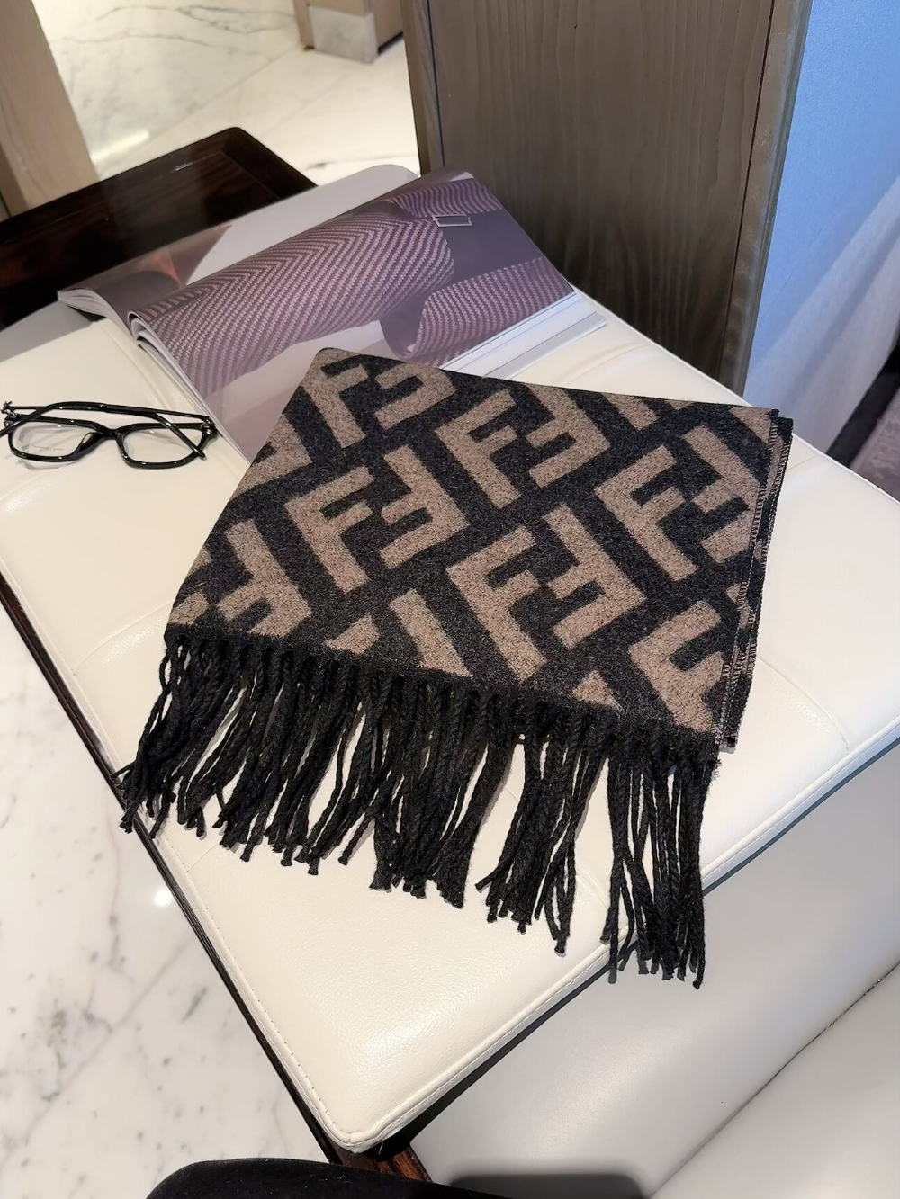 FEM34 new arrive  Hot sale brown  black color fashion beautiful  scarf  for woman gift  to choose 60x180cm