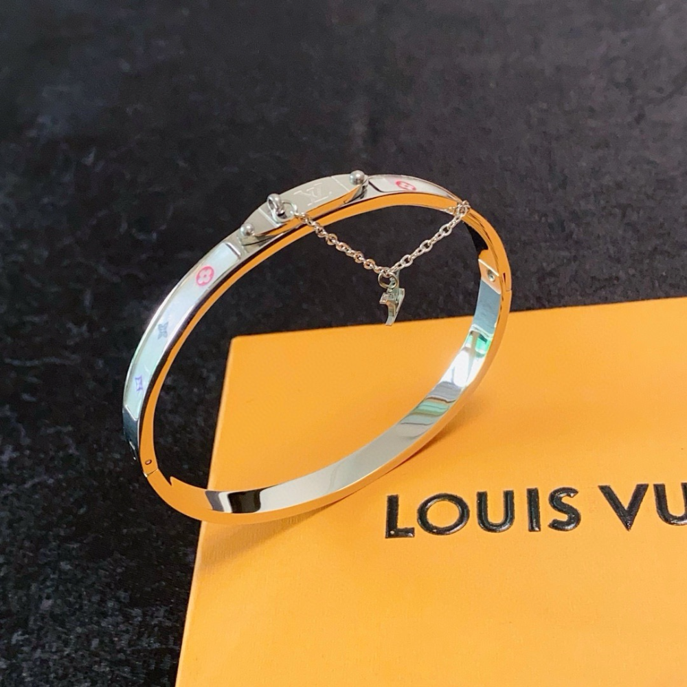 LEM399 New Fashion Open Flower Silver Color Bracelet Metal Letter Wristband Bracelet Couple Accessories for Woman