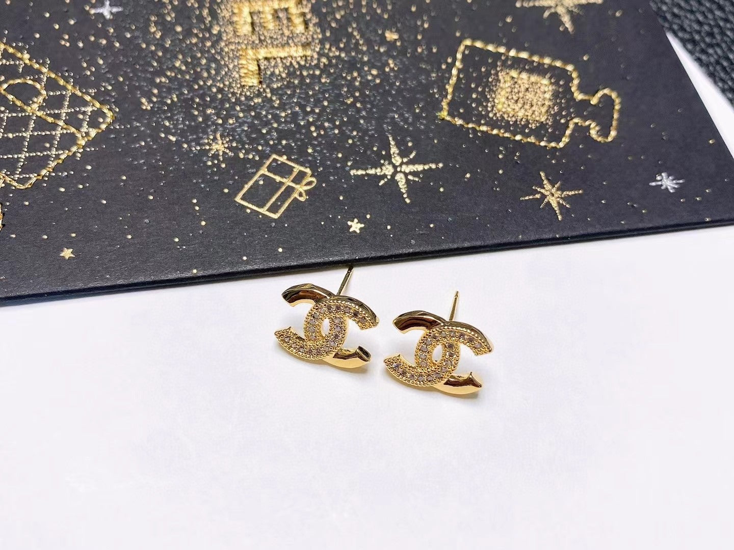 CEM253  New Arrive Gold and Silver  Color Earring Fashion Design with Diamond Earring Charm for Women Jewelry