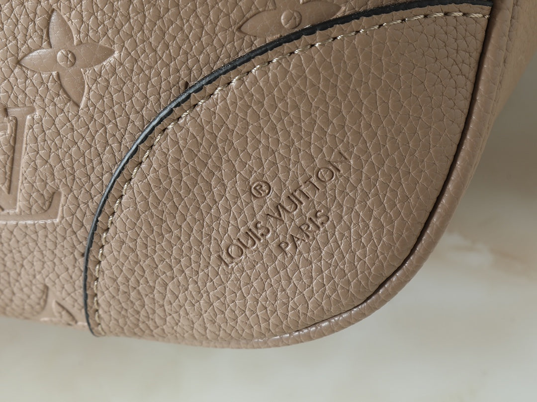 LEM277 designer bag Underarm Bag women bag classic old flower Chain retro single shoulder bags crossbody carrying bag women tote bag Clutch bag Handbags