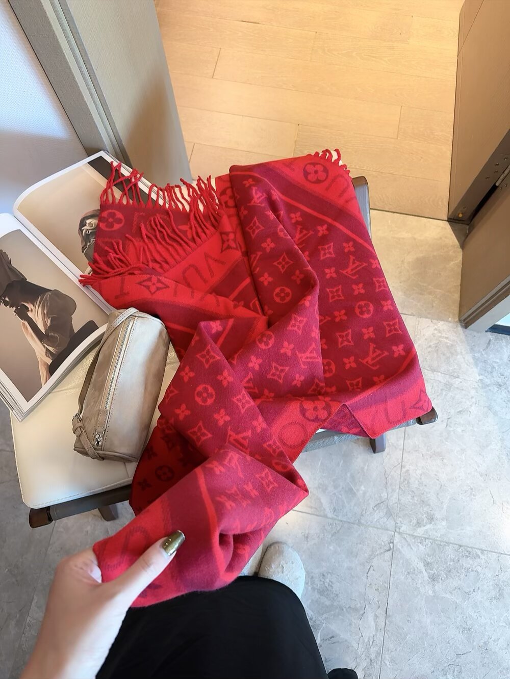 LEM285 New top Women Man Designer Scarf fashion brand 100% Cashmere Scarves For Winter Womens and mens Long Wraps Size 196*65CM gift