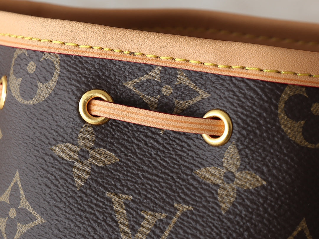 LEM247 13 x 16 x 10 cm Designer Bag Shoulder Bag Crossbody Bag Luxury Bag Purse Designer Temperament Fashion Clash Color Fashion Bag