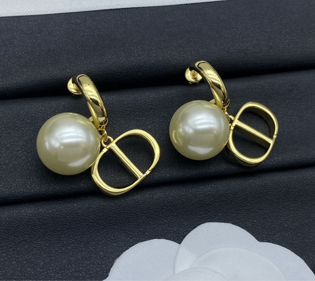 DEM275 New Arrive Fashion  Hot Sale  with Pearl Earring  for Woman Jewelry To Choose