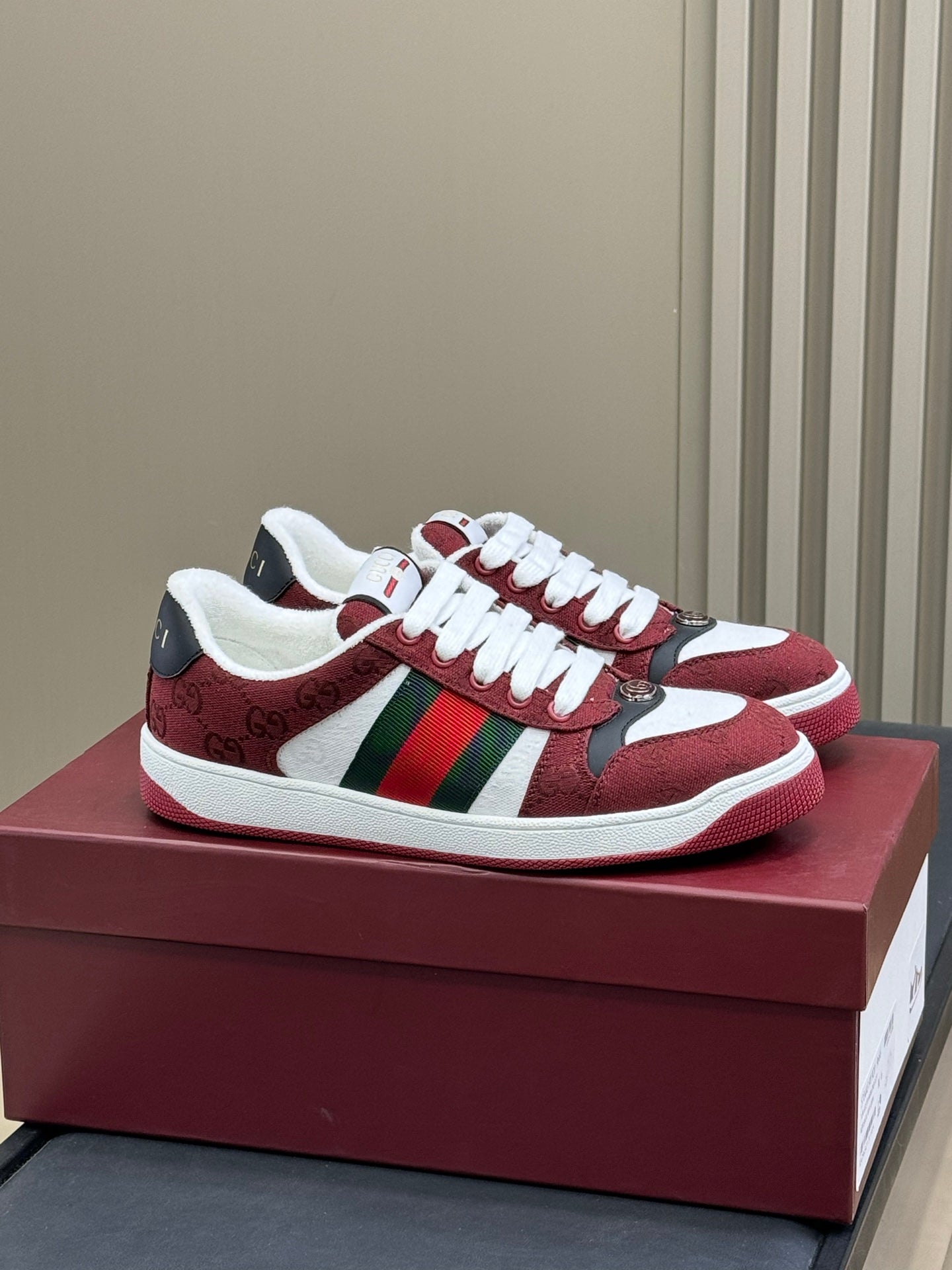 GEM103 designer shoes women shoes sneakers running shoes trainers triangle label Outdoor shoes flat out of office sneaker Mesh nylon casual trainers with box