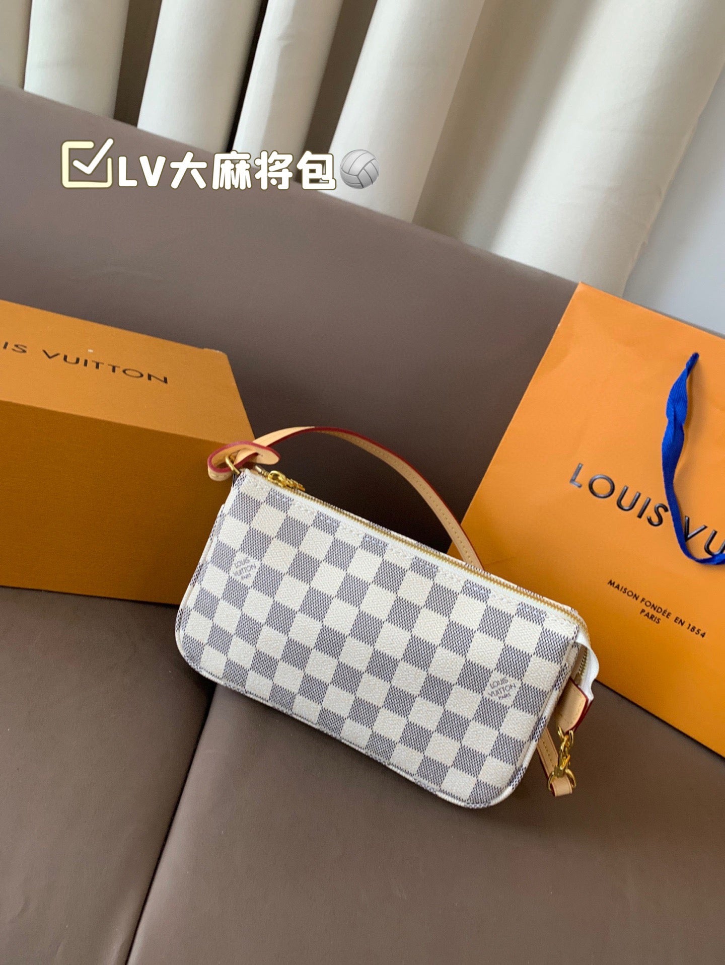 LEM314 New Arrive Hot Sale Black white design  Fashion wallet Bag It Come with Box 22*12cm