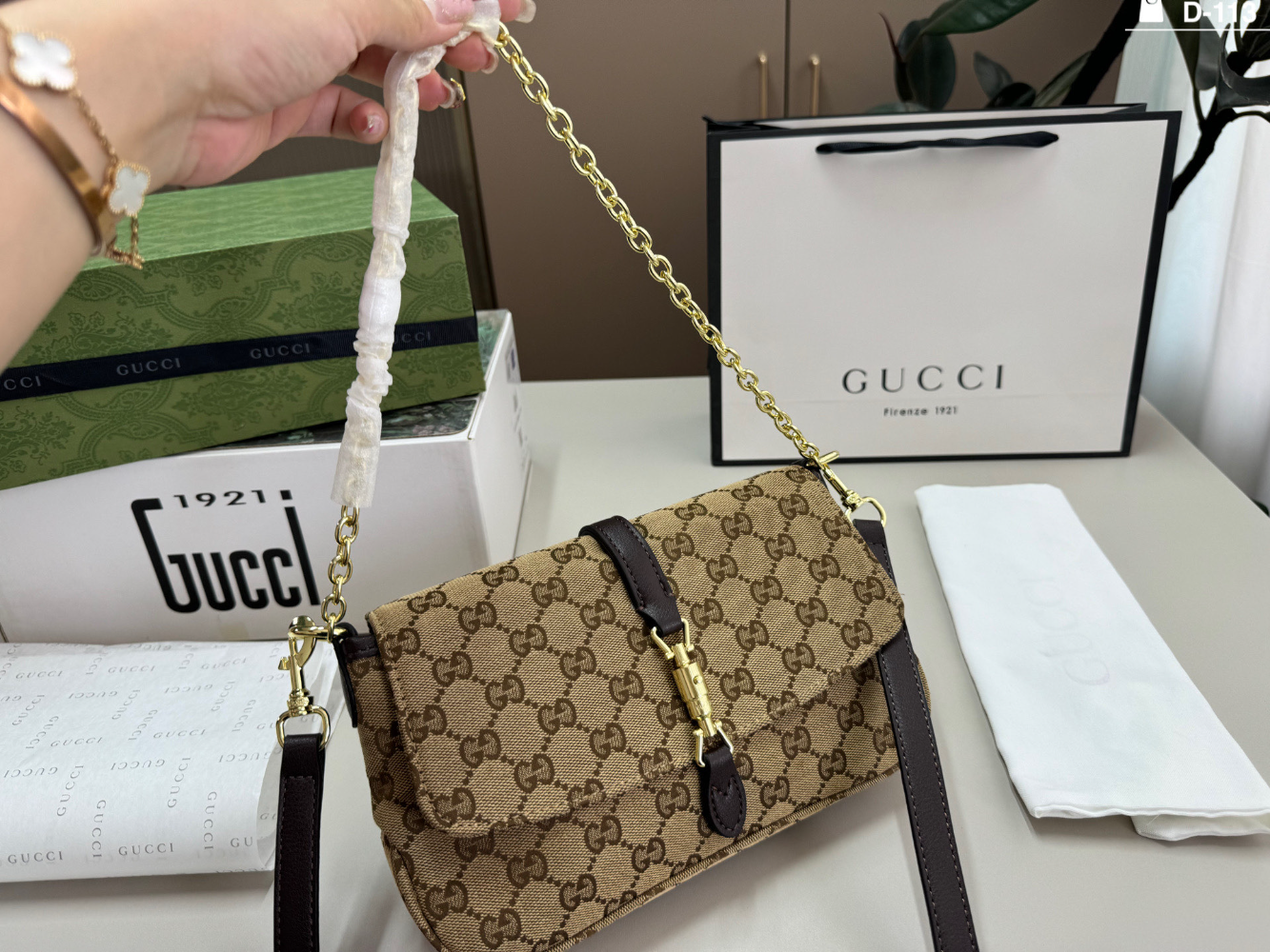 GEM180 New arrive fashion brown khaki deep-blue bag for woman hands bag beautiful gift to choose gift 25×14cm