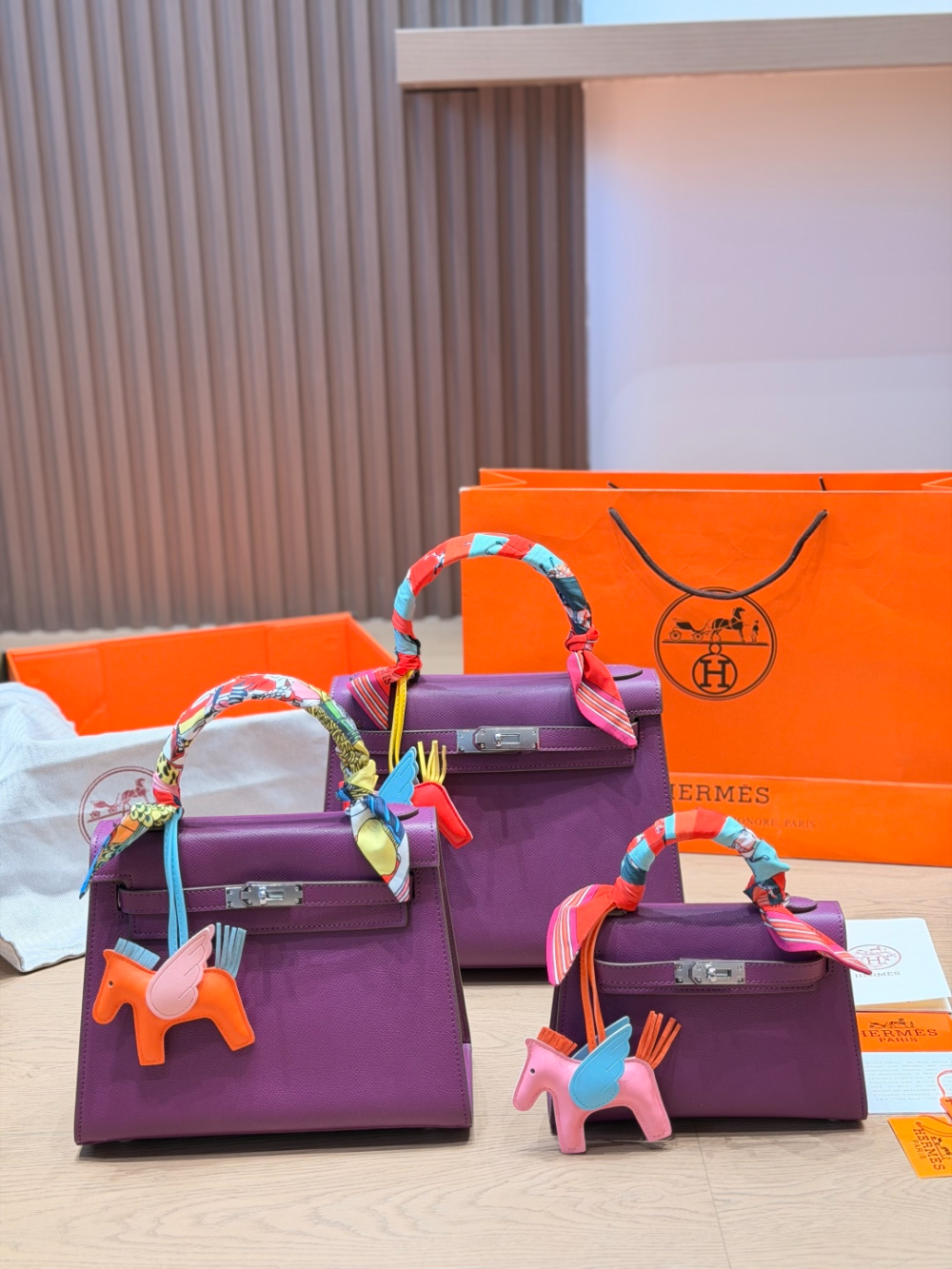 HEM138 New arrive fashion red peach red pink brown white dark green color bag for woman beautiful gift to choose 3 size