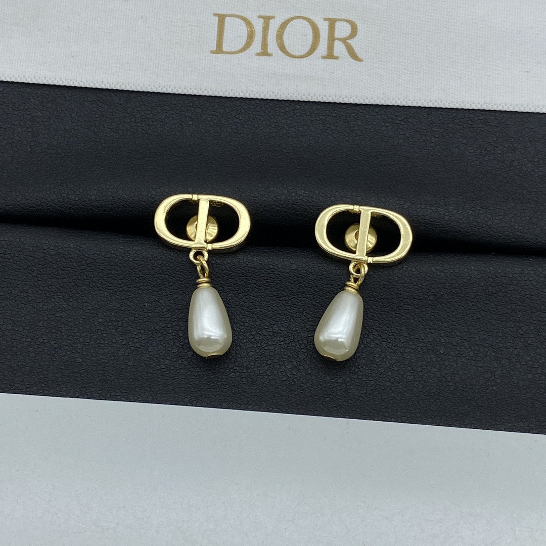 DEM263 New Arrive Fashion  Hot Sale  with Pearl Earring  for Woman Jewelry To Choose Gift