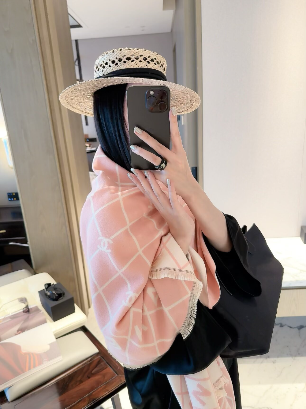 CEM421 new arrive  Hot sale black brown blue khaki pink color fashion beautiful  scarf  for woman gift  to choose