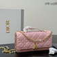 CEM275 The new fashionable diamond-patterned chain bag for ladies is highly fashionable and versatile It is an exquisite gift and an excellent choice for giving as a present 21x12cm