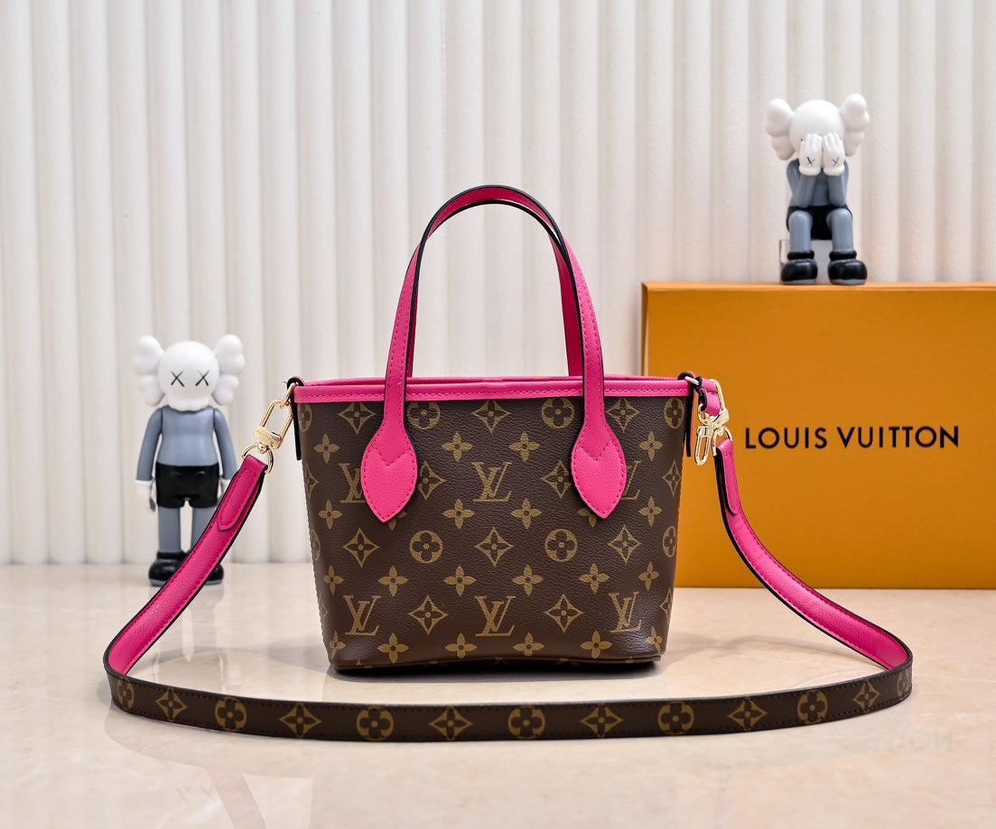 LEM368 New arrive fashion Travel design bag for woman beautiful gift to choose gift 24x14x9cm