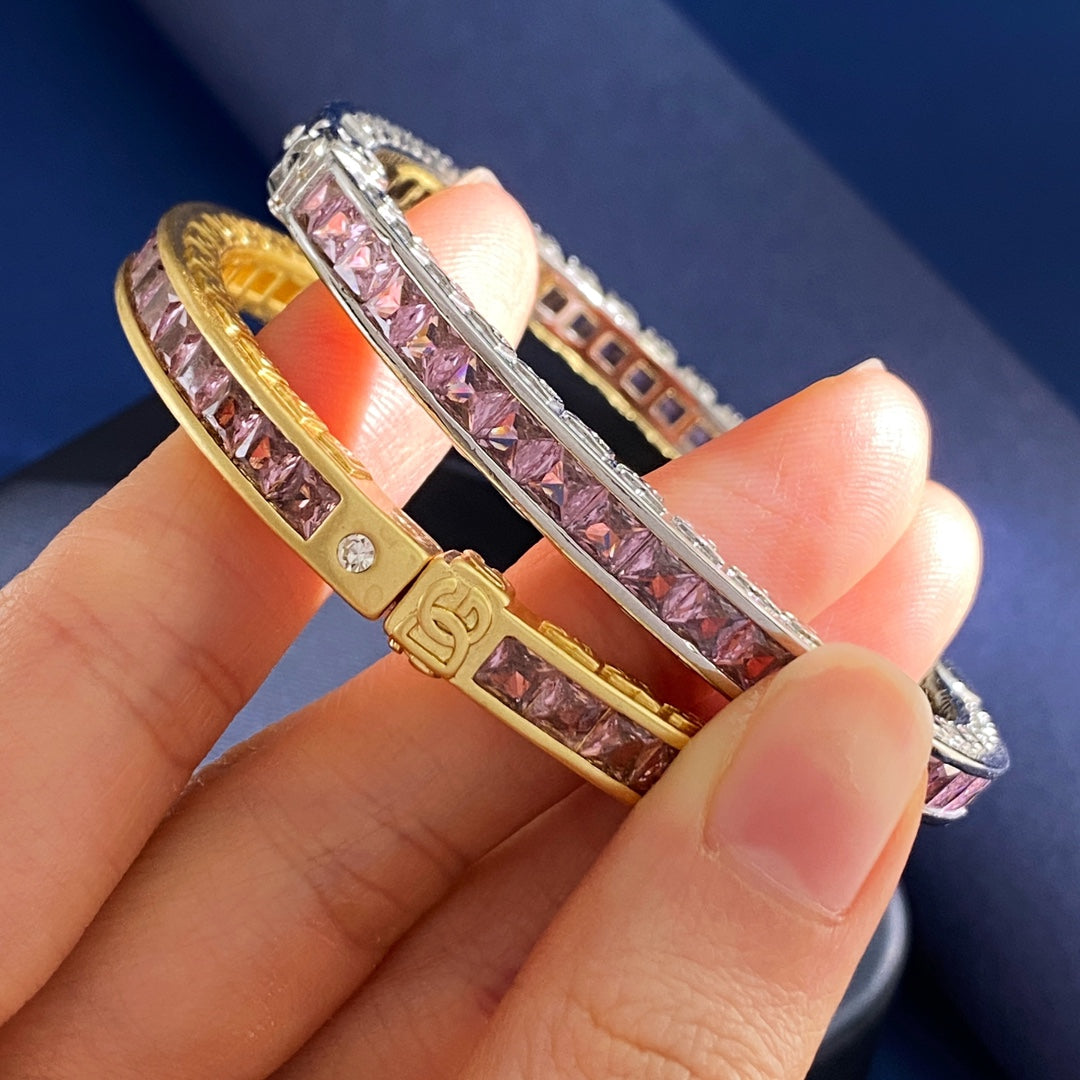 DGEM01 New Arrive Fashion  Hot Sale  Brass Crystal Square Diamond Love Braclet for Woman Jewelry To Choose Gift