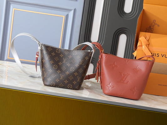 LEM335 Hot sale fashion black bag for woman men  beautiful gift  big size16.0 x 18.0 x 12.0cm