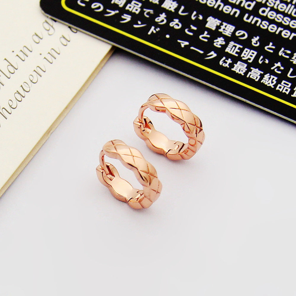 CEM241 New Arrive Fashion Love Rhombus Earring for Woman Jewelry To Choose Gift