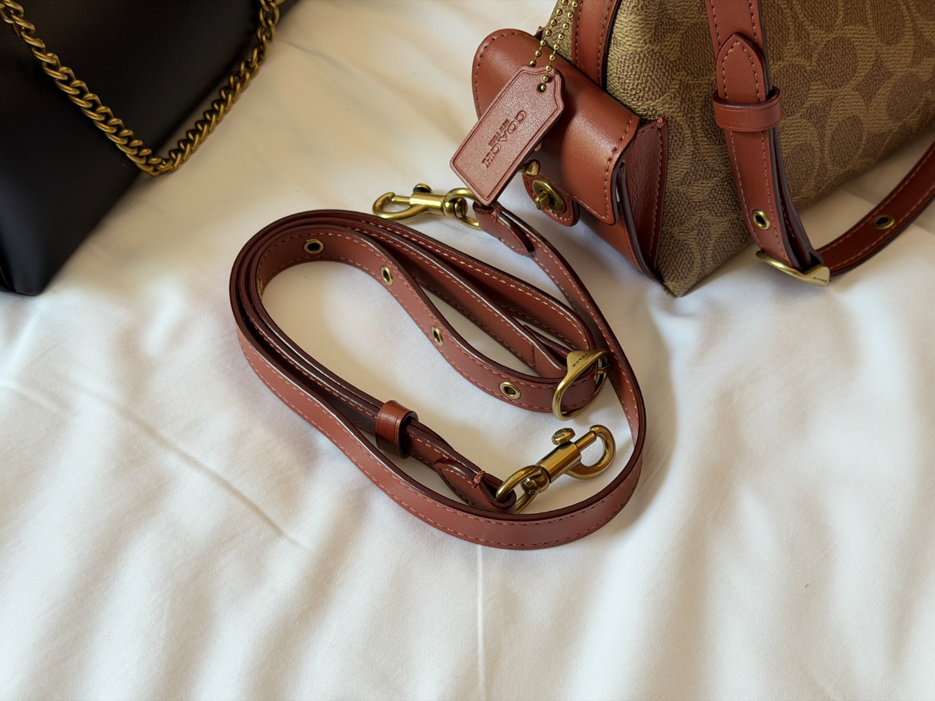 COEM08 New arrive fashion black brown bag for woman hands bag beautiful gift to choose gift 22*14cm