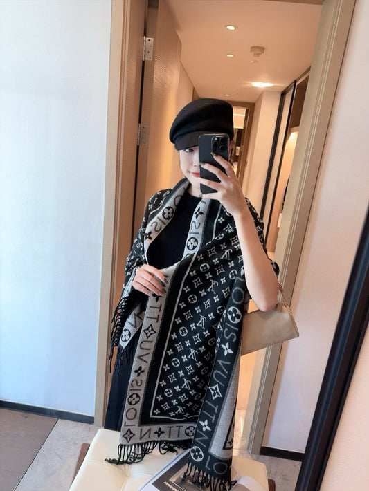 LEM285 New top Women Man Designer Scarf fashion brand 100% Cashmere Scarves For Winter Womens and mens Long Wraps Size 196*65CM gift