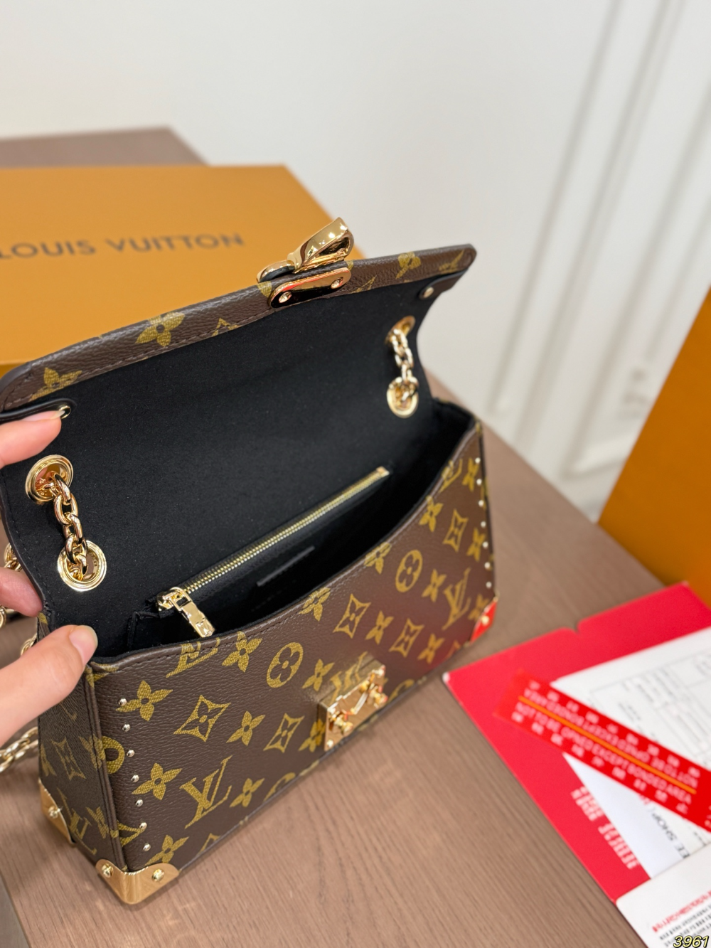 LEM543 New arrive fashion brown color bag for woman beautiful gift to choose 24*14cm
