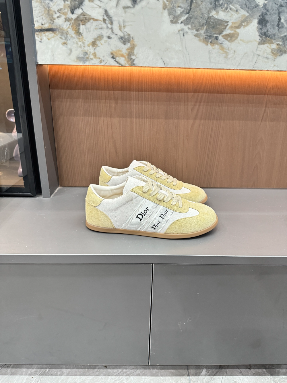 DEM325 Womens  men  Shoes Fashion Female Luxury Designer yellow Ladies shoes size 35-45